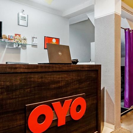 Oyo White Castle Heritage Near Pune Airport Buitenkant foto