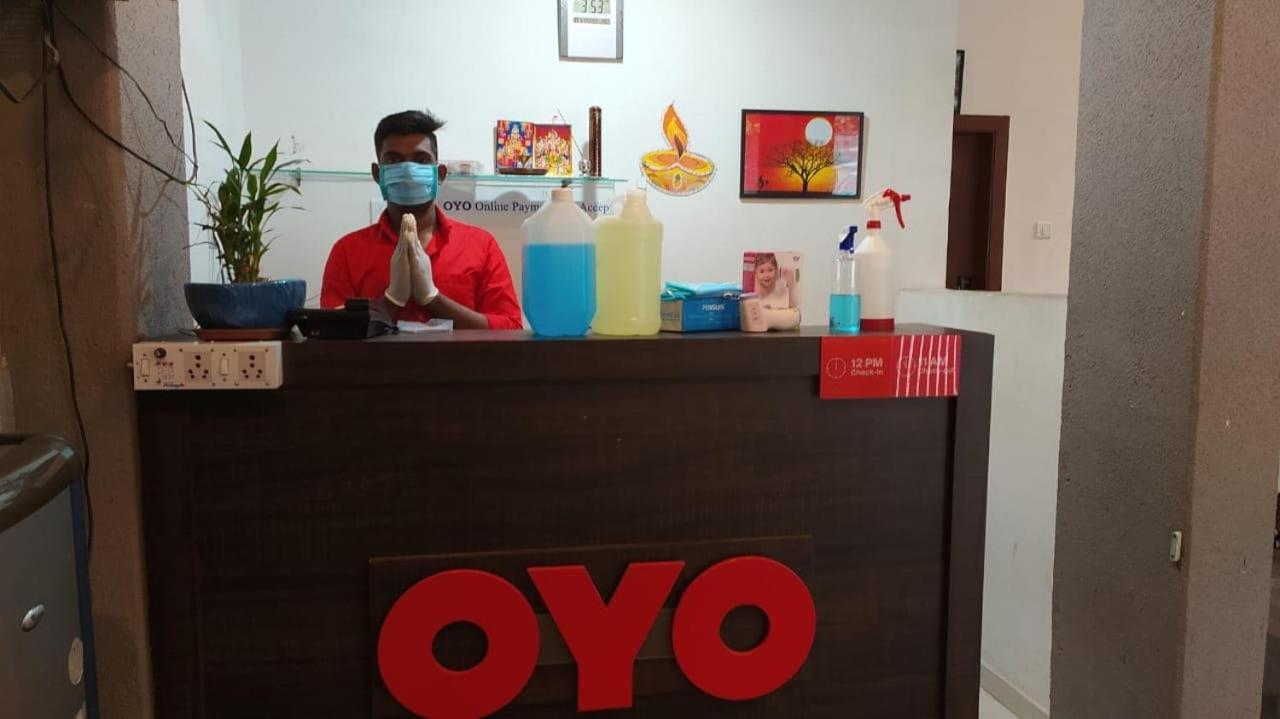 Oyo White Castle Heritage Near Pune Airport Buitenkant foto